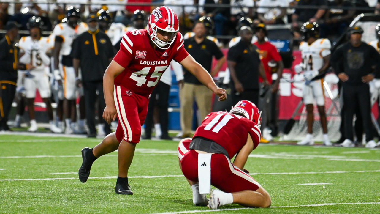 Louisiana kicker Kenneth Almendares wins Lou Groza Award; named Walter Camp All-American